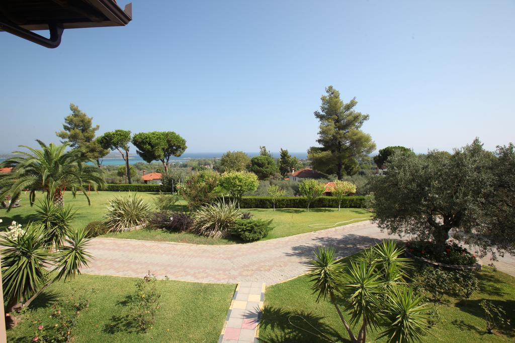 Elena Apartments & Studios Vourvourou Bagian luar foto