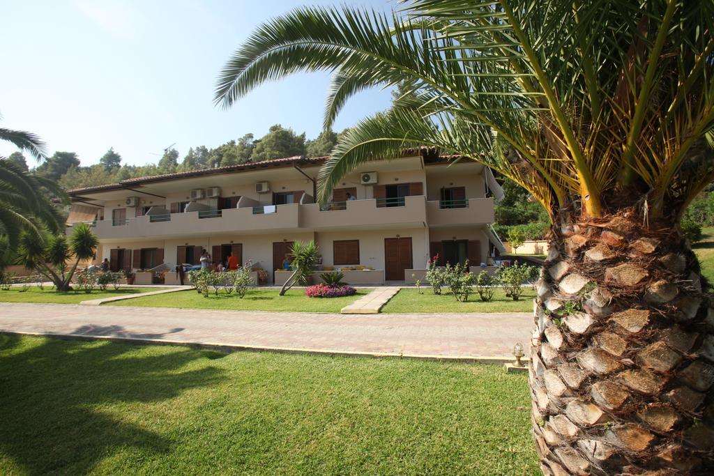 Elena Apartments & Studios Vourvourou Bagian luar foto