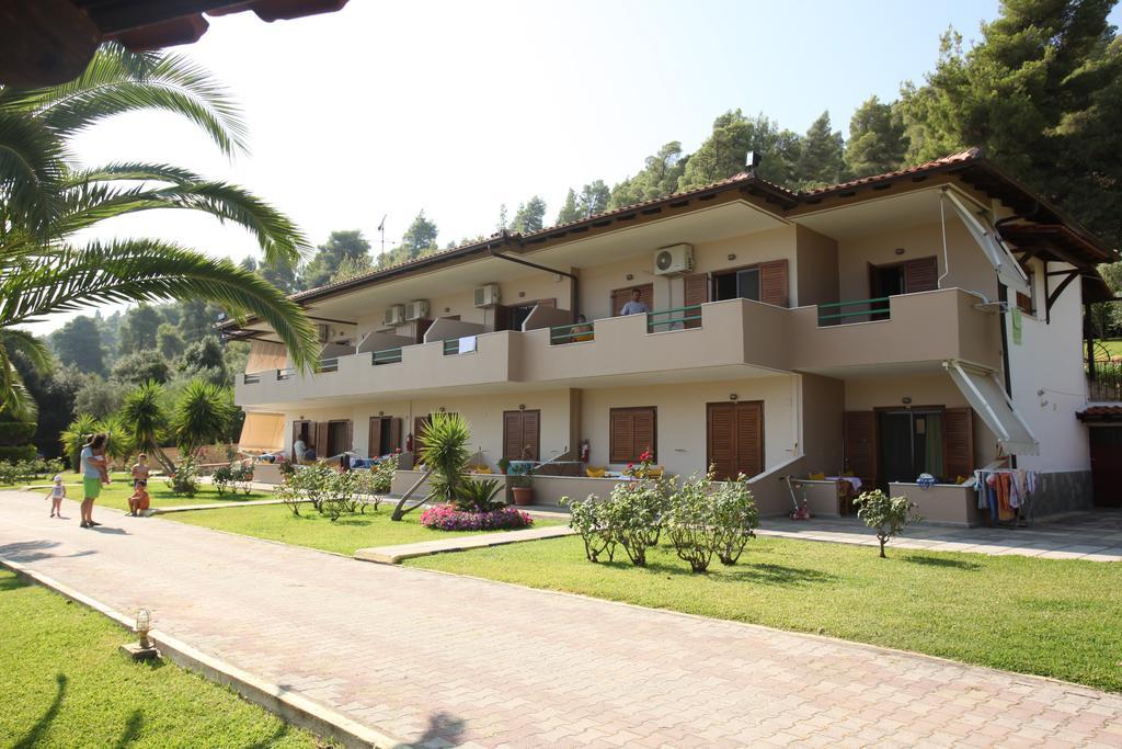 Elena Apartments & Studios Vourvourou Bagian luar foto