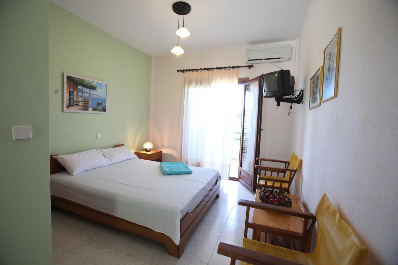 Elena Apartments & Studios Vourvourou Bagian luar foto