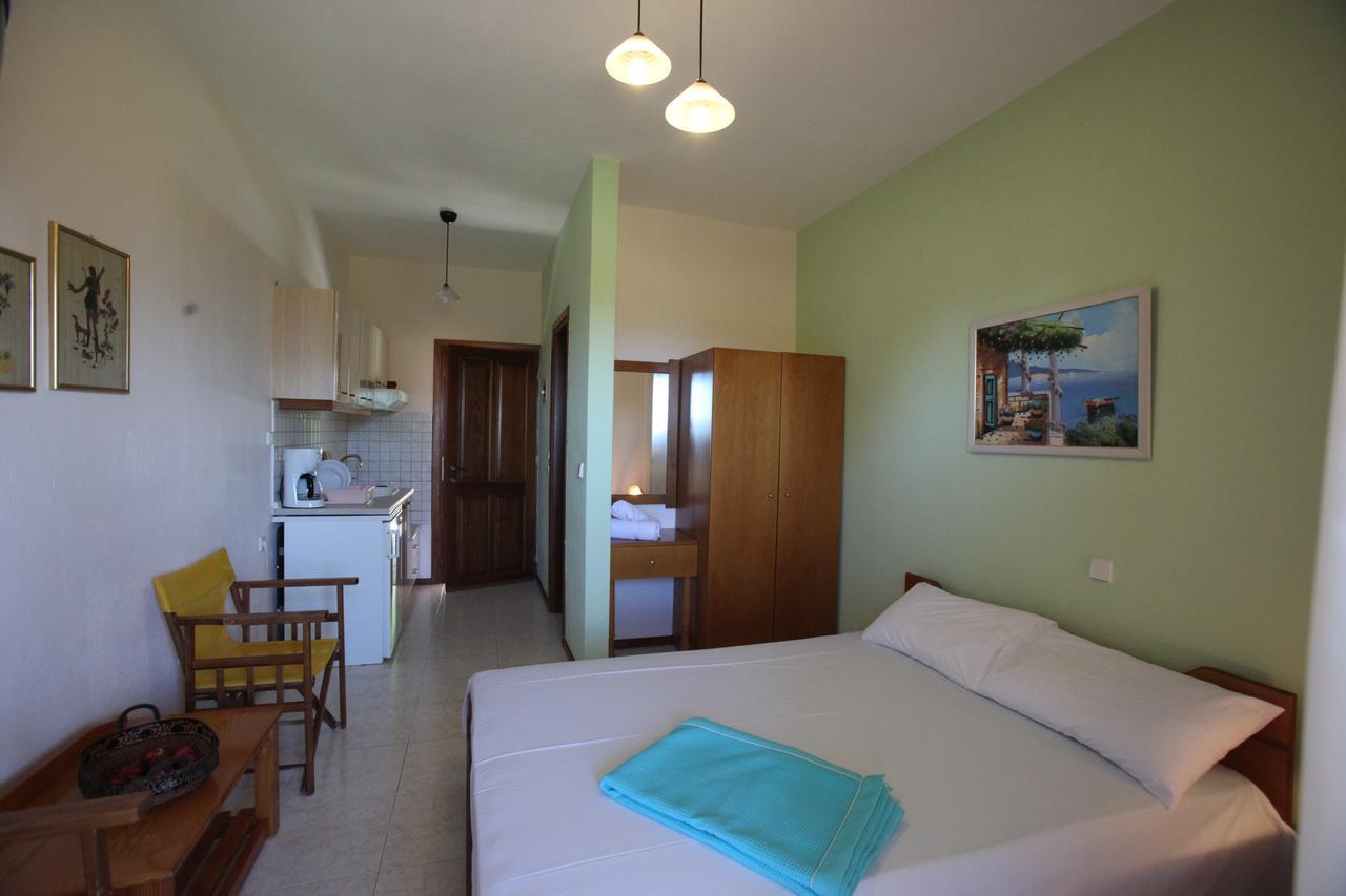 Elena Apartments & Studios Vourvourou Bagian luar foto