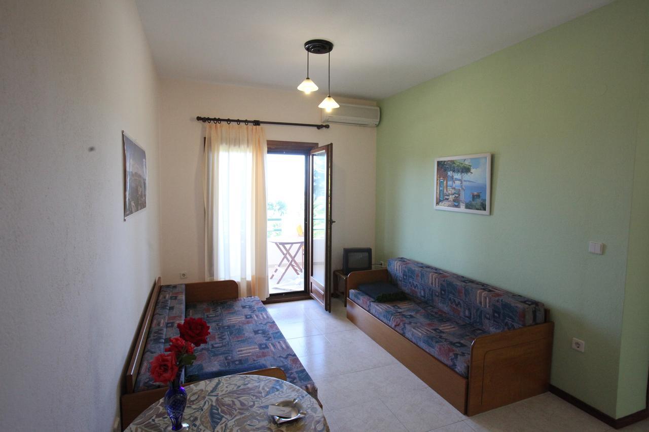 Elena Apartments & Studios Vourvourou Bagian luar foto