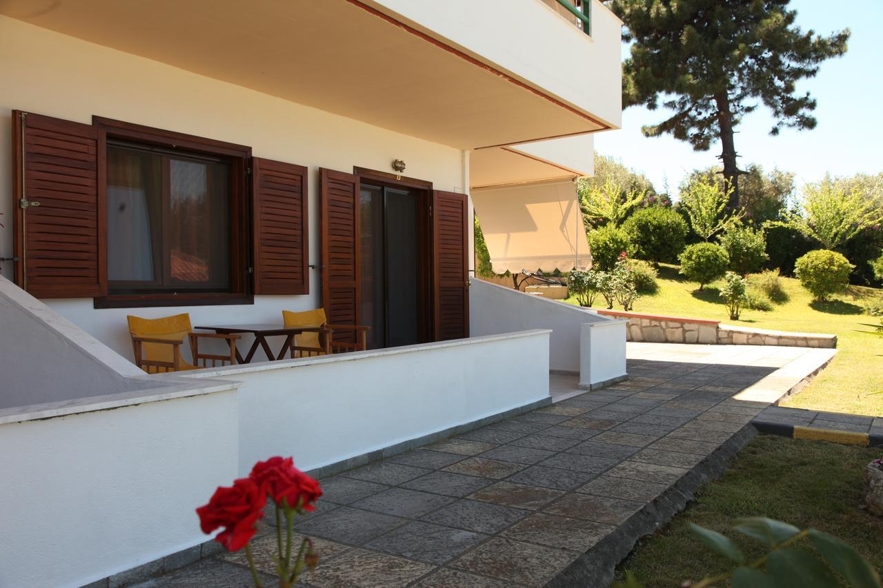 Elena Apartments & Studios Vourvourou Bagian luar foto